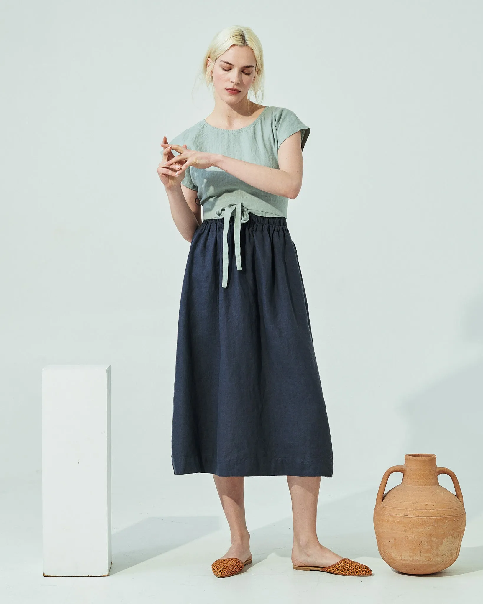 AUGUSTINE cropped linen wrap top